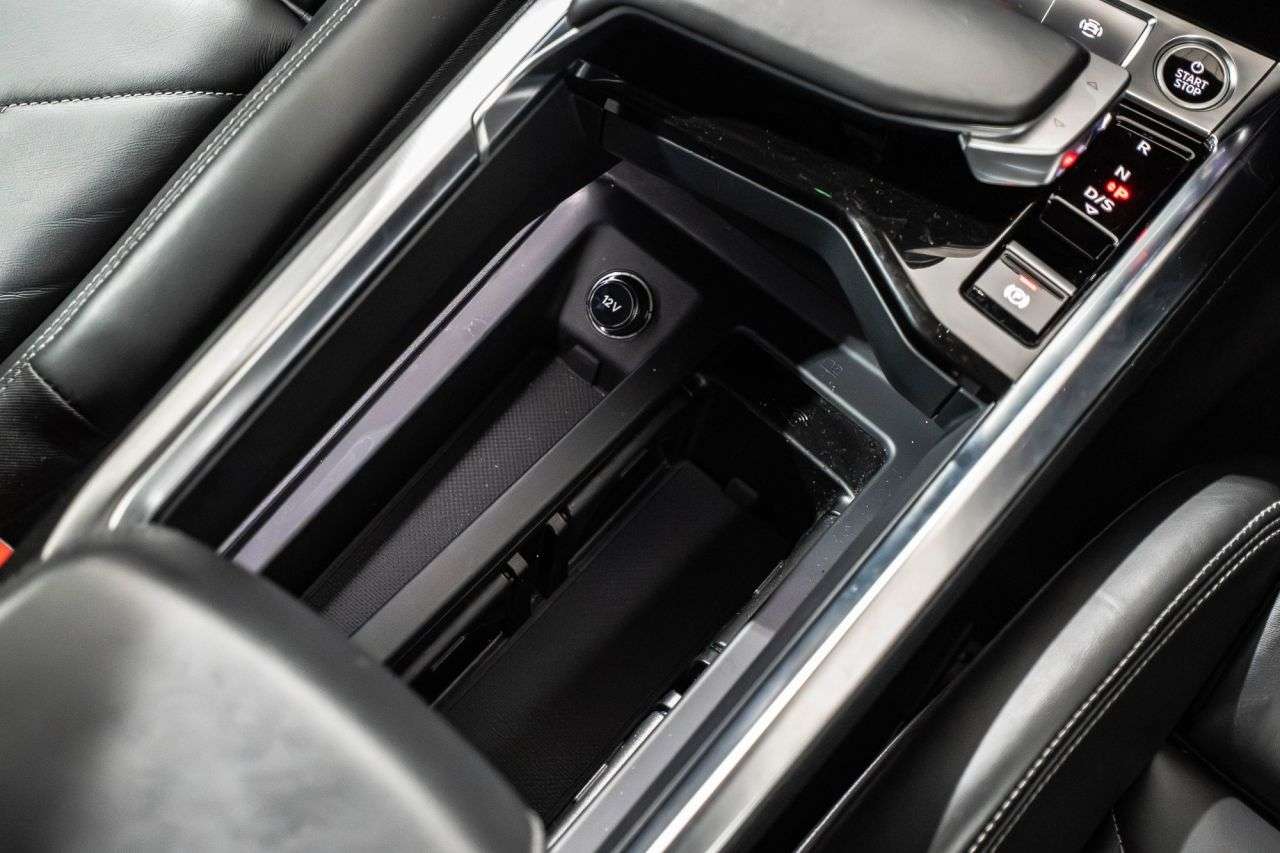 2022 AUDI E-TRON 2022 AUDI E-TRON