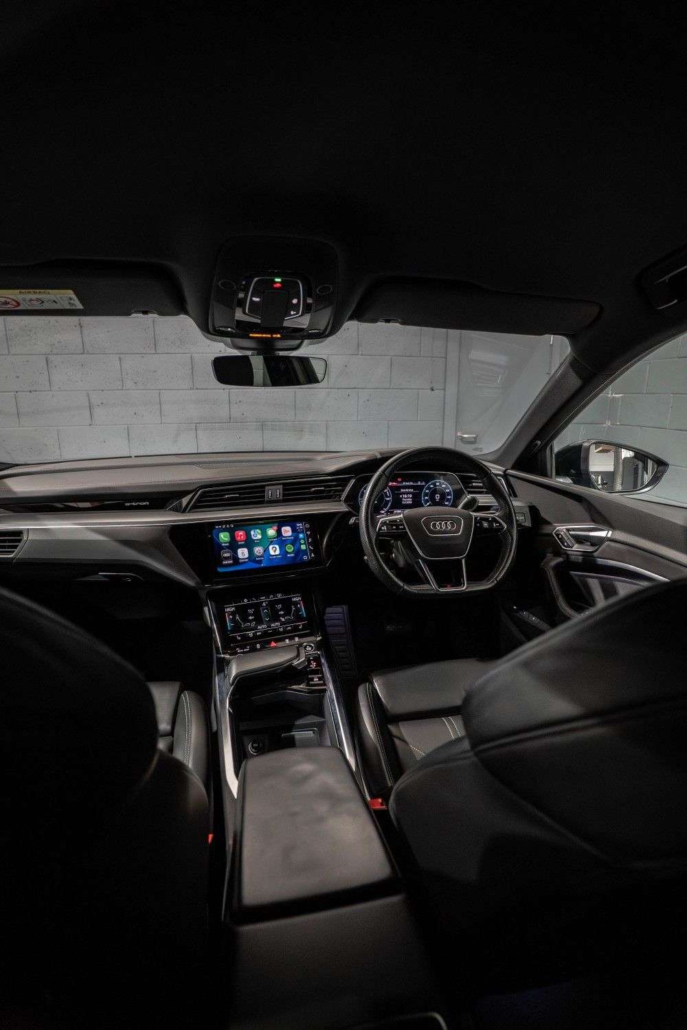 2022 AUDI E-TRON 2022 AUDI E-TRON