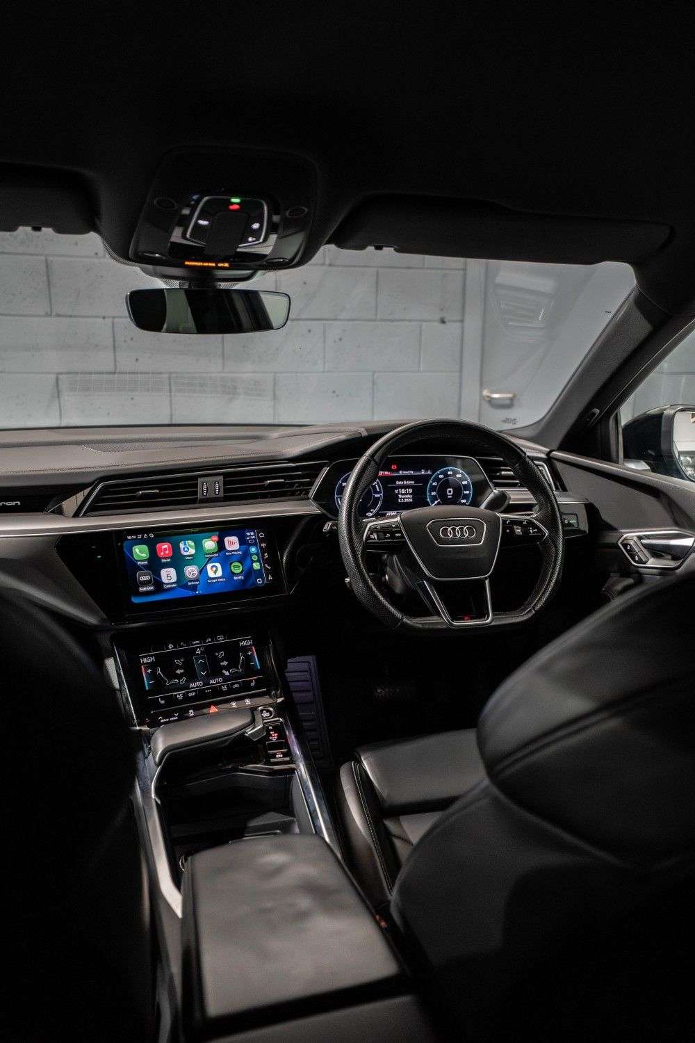 2022 AUDI E-TRON 2022 AUDI E-TRON