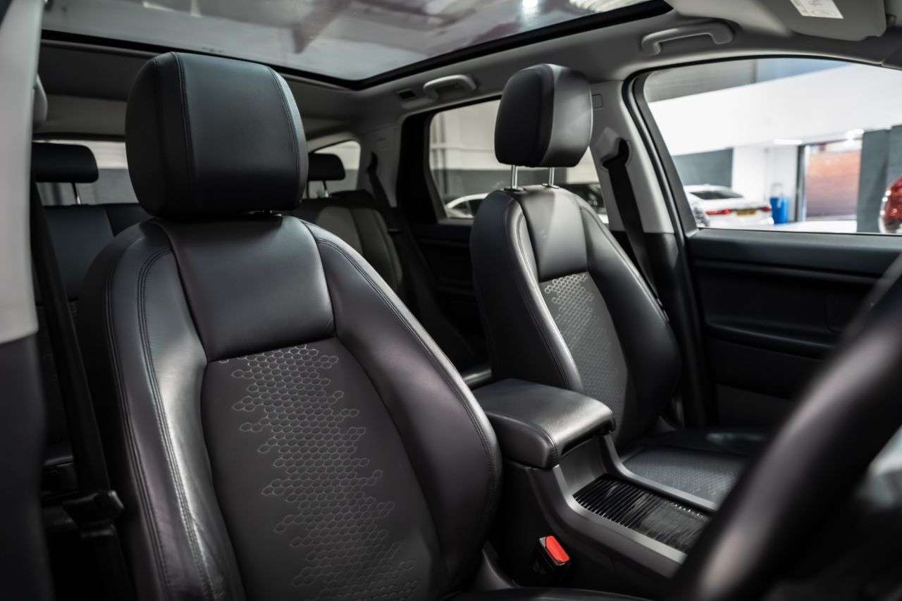 2018 LAND ROVER DISCOVERY SPORT 2018 LAND ROVER DISCOVERY SPORT