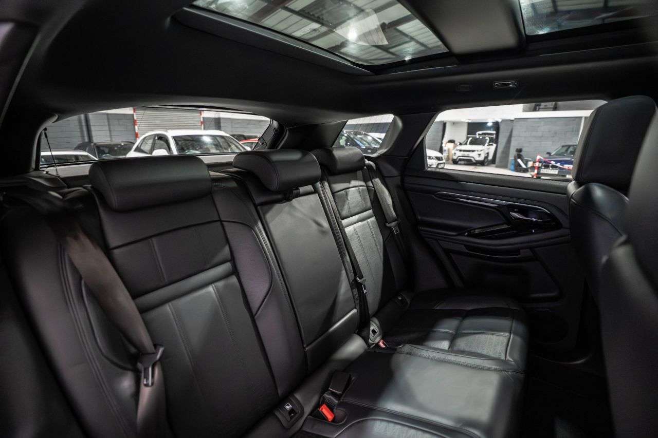 2021 LAND ROVER RANGE ROVER EVOQUE 2021 LAND ROVER RANGE ROVER EVOQUE