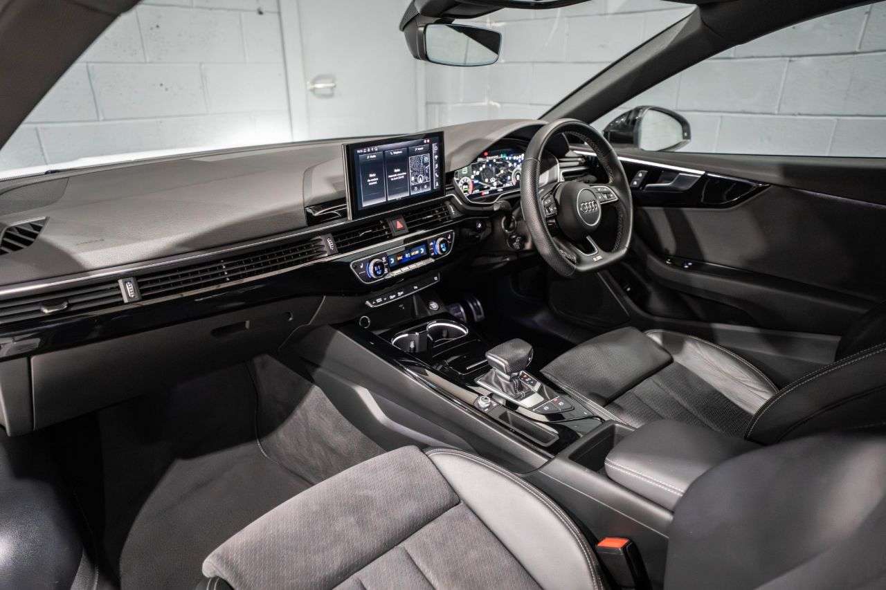 2022 AUDI A5 2022 AUDI A5