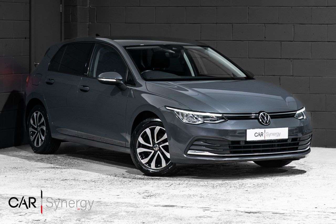 A 2021 VOLKSWAGEN GOLF 1.5 eTSI MHEV Active Hatchback 5dr Petrol Hybrid DSG Euro 6 (s/s) (150 ps) A 2021 VOLKSWAGEN GOLF 1.5 eTSI MHEV Active Hatchback 5dr Petrol Hybrid DSG Euro 6 (s/s) (150 ps)