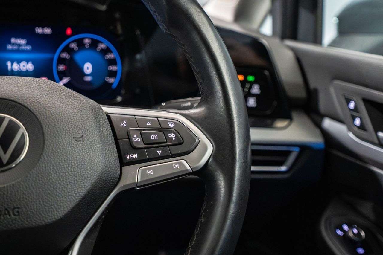 2021 VOLKSWAGEN GOLF 2021 VOLKSWAGEN GOLF