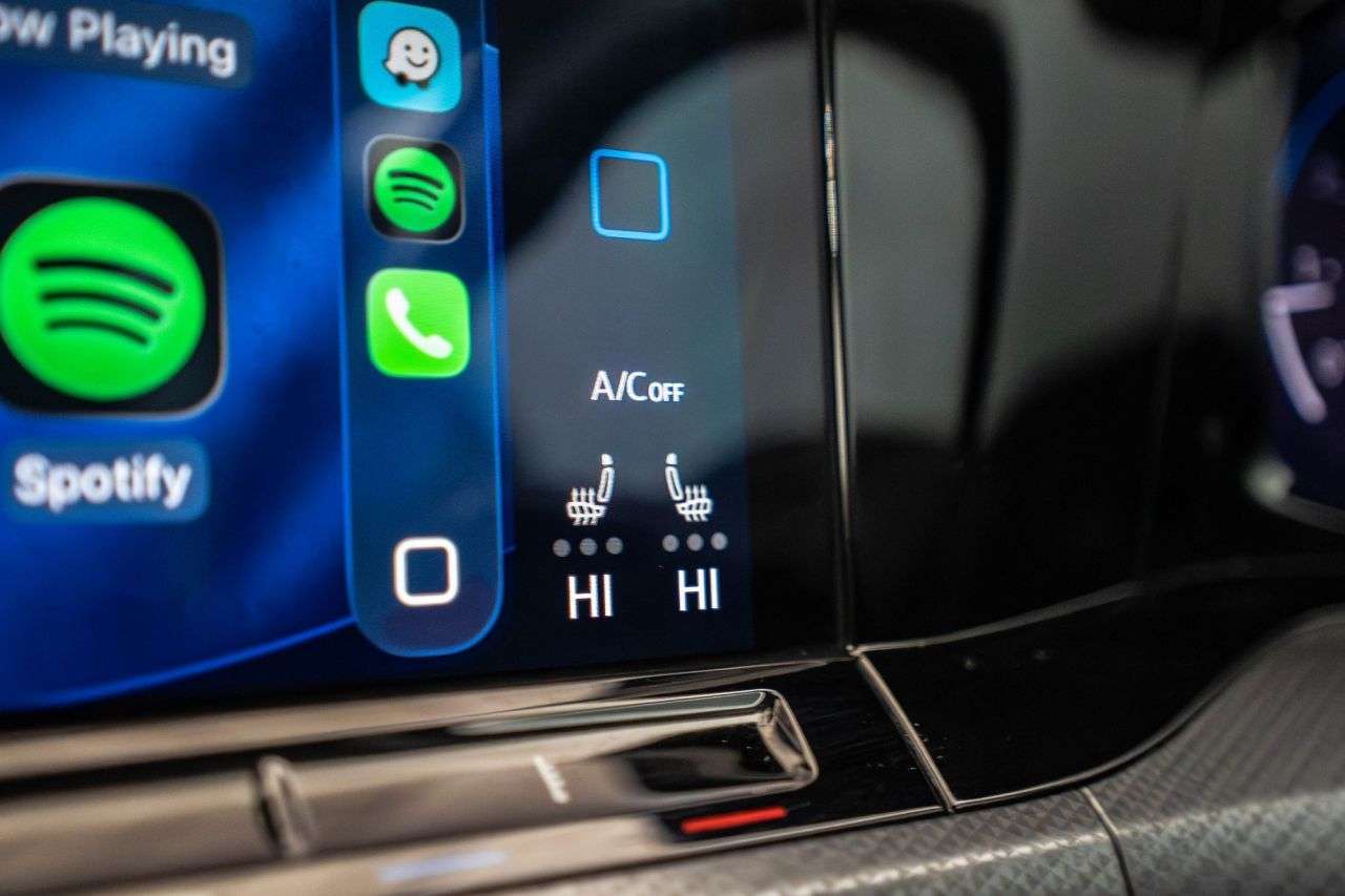 2021 VOLKSWAGEN GOLF 2021 VOLKSWAGEN GOLF