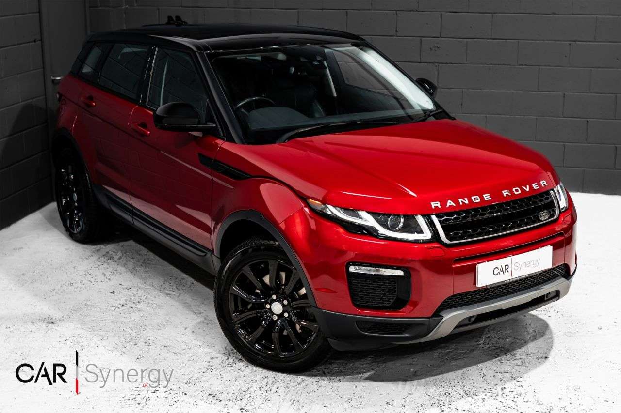 A 2016 LAND ROVER RANGE ROVER EVOQUE 2.0 TD4 SE Tech SUV 5dr Diesel Manual 4WD Euro 6 (s/s) (180 ps) / STUNNING A 2016 LAND ROVER RANGE ROVER EVOQUE 2.0 TD4 SE Tech SUV 5dr Diesel Manual 4WD Euro 6 (s/s) (180 ps) / STUNNING