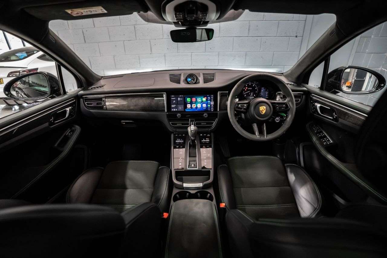 A 2022 PORSCHE MACAN 2.9T V6 GTS SUV 5dr Petrol PDK 4WD Euro 6 (s/s) (440 ps) / BURMESTER / GTS A 2022 PORSCHE MACAN 2.9T V6 GTS SUV 5dr Petrol PDK 4WD Euro 6 (s/s) (440 ps) / BURMESTER / GTS
