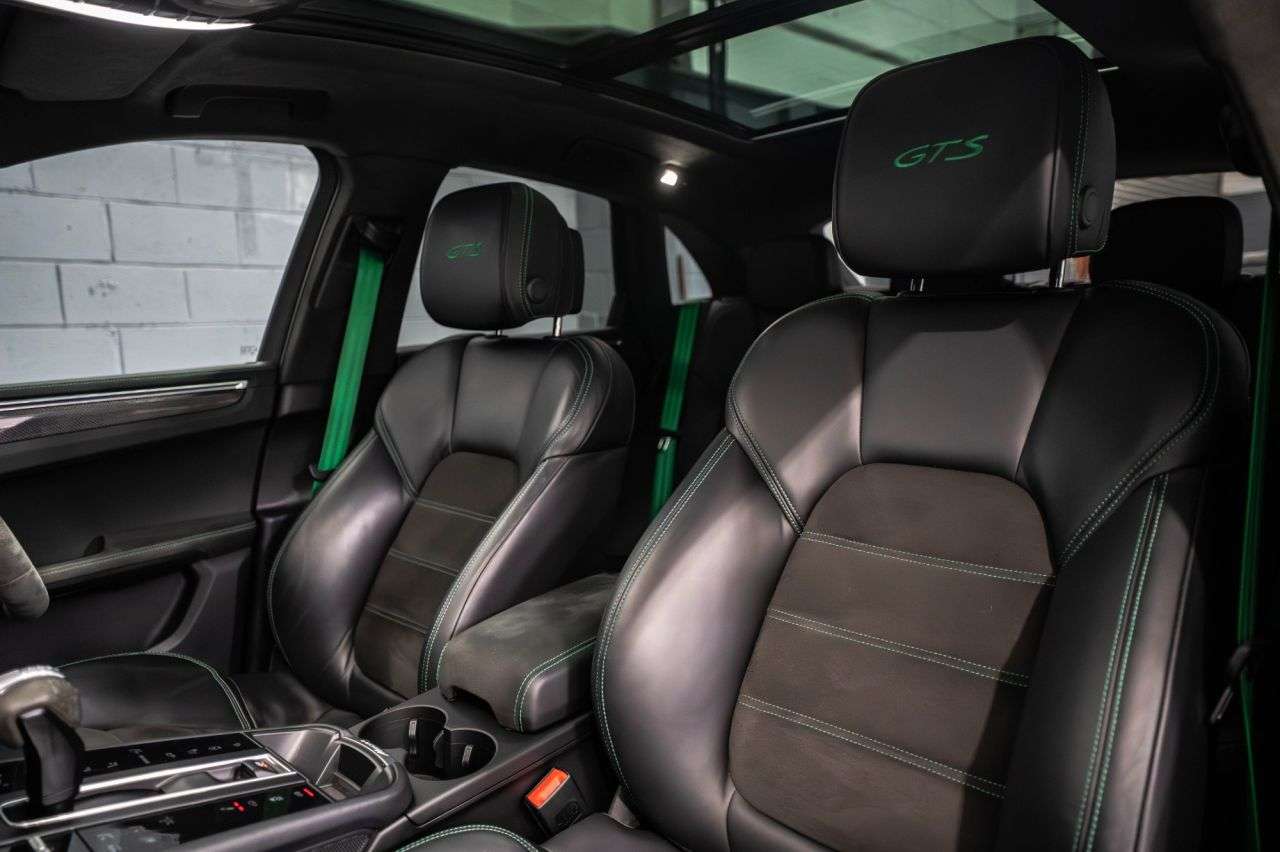 2022 PORSCHE MACAN 2022 PORSCHE MACAN