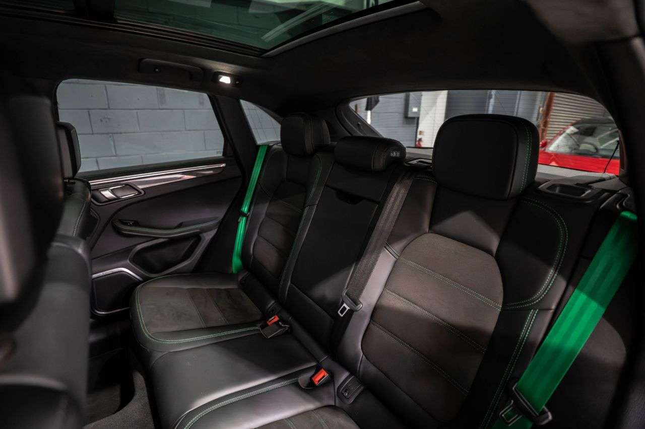 2022 PORSCHE MACAN 2022 PORSCHE MACAN