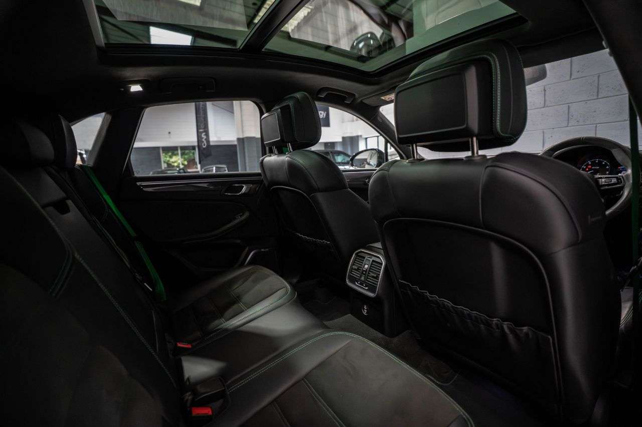 2022 PORSCHE MACAN 2022 PORSCHE MACAN