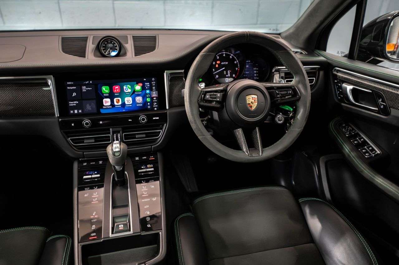 2022 PORSCHE MACAN 2022 PORSCHE MACAN
