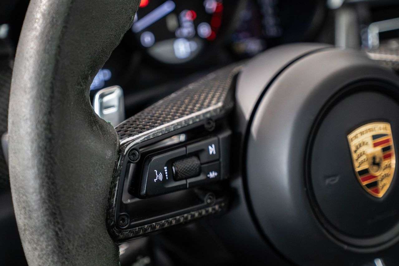 2022 PORSCHE MACAN 2022 PORSCHE MACAN