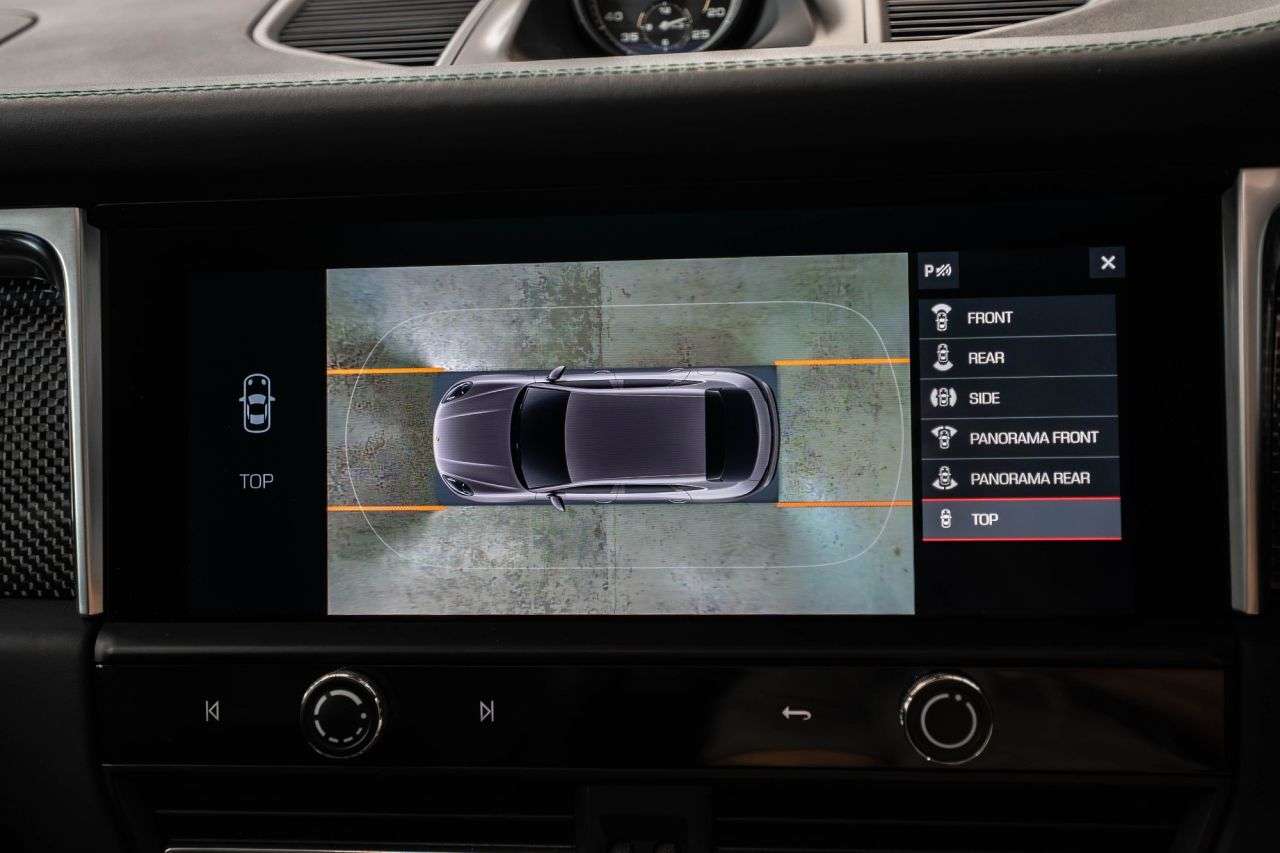 2022 PORSCHE MACAN 2022 PORSCHE MACAN