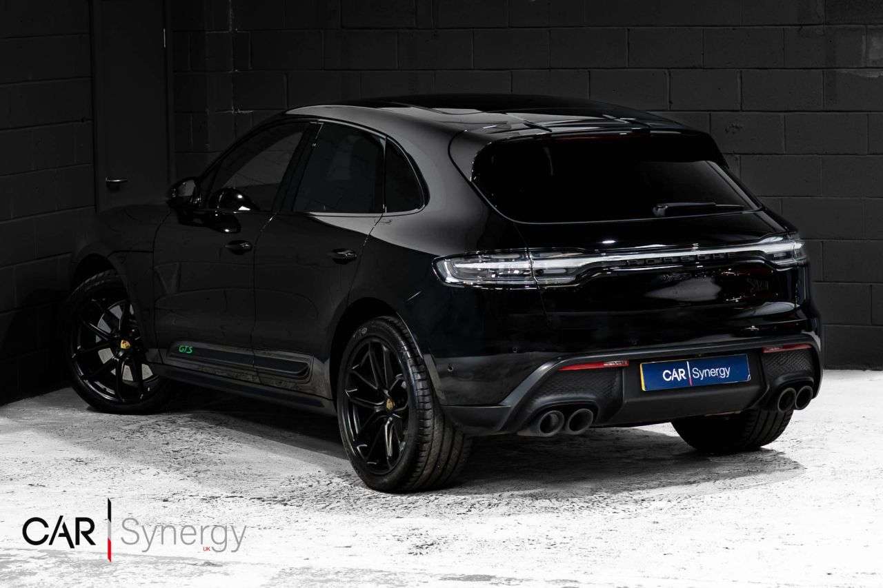 A 2022 PORSCHE MACAN 2.9T V6 GTS SUV 5dr Petrol PDK 4WD Euro 6 (s/s) (440 ps) / BURMESTER / GTS A 2022 PORSCHE MACAN 2.9T V6 GTS SUV 5dr Petrol PDK 4WD Euro 6 (s/s) (440 ps) / BURMESTER / GTS