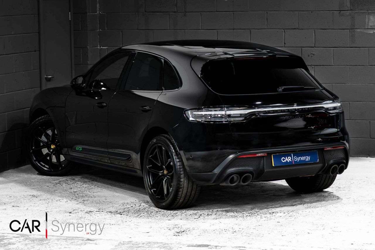 A 2022 PORSCHE MACAN 2.9T V6 GTS SUV 5dr Petrol PDK 4WD Euro 6 (s/s) (440 ps) / BURMESTER / GTS A 2022 PORSCHE MACAN 2.9T V6 GTS SUV 5dr Petrol PDK 4WD Euro 6 (s/s) (440 ps) / BURMESTER / GTS