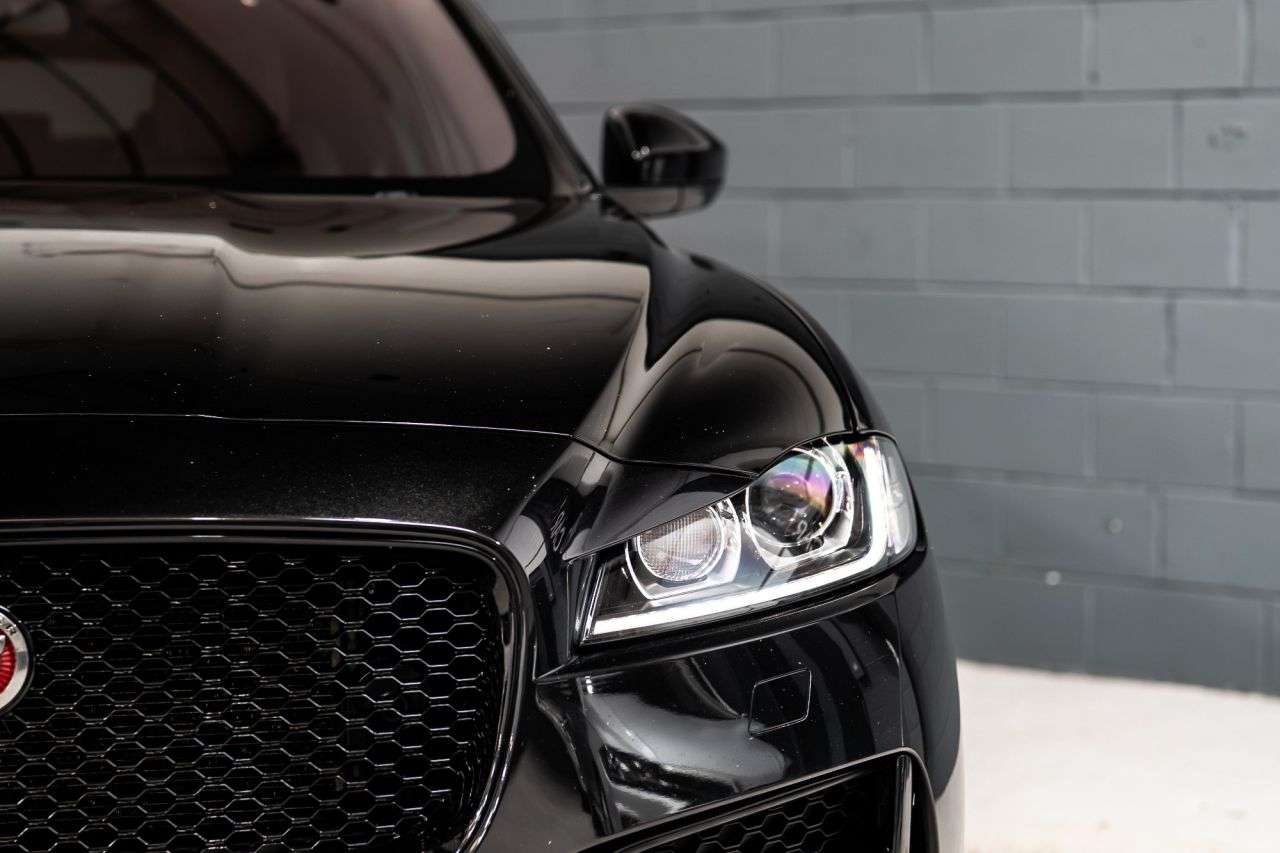 2016 JAGUAR F-PACE 2016 JAGUAR F-PACE