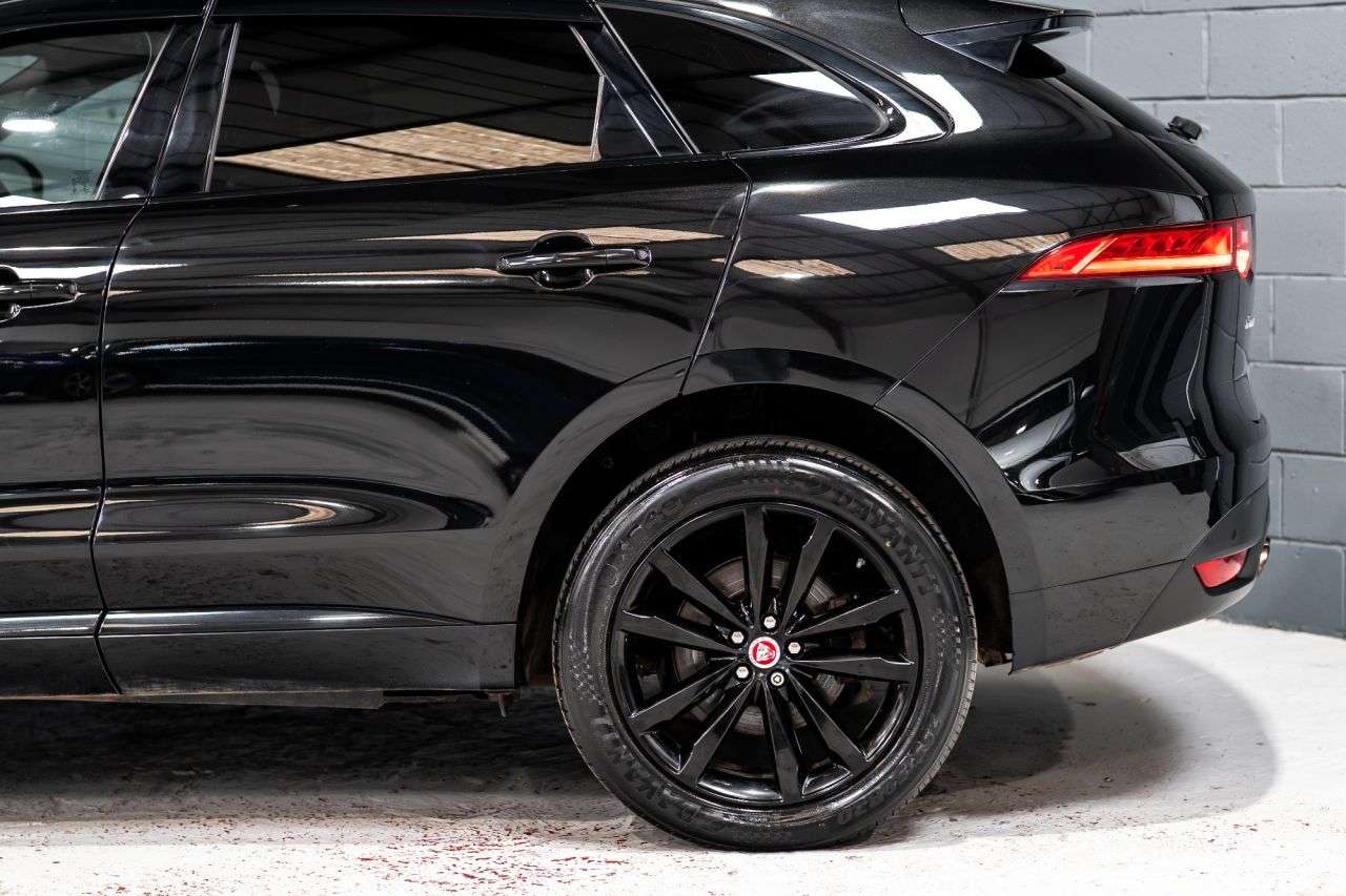 2016 JAGUAR F-PACE 2016 JAGUAR F-PACE