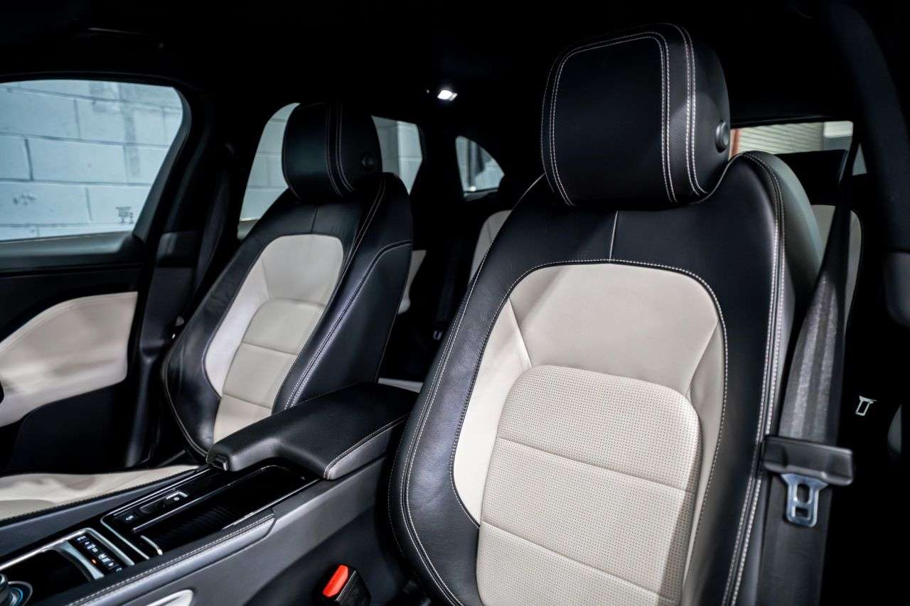 2016 JAGUAR F-PACE 2016 JAGUAR F-PACE