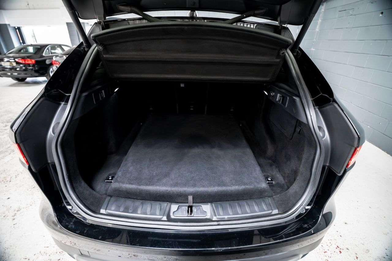 2016 JAGUAR F-PACE 2016 JAGUAR F-PACE