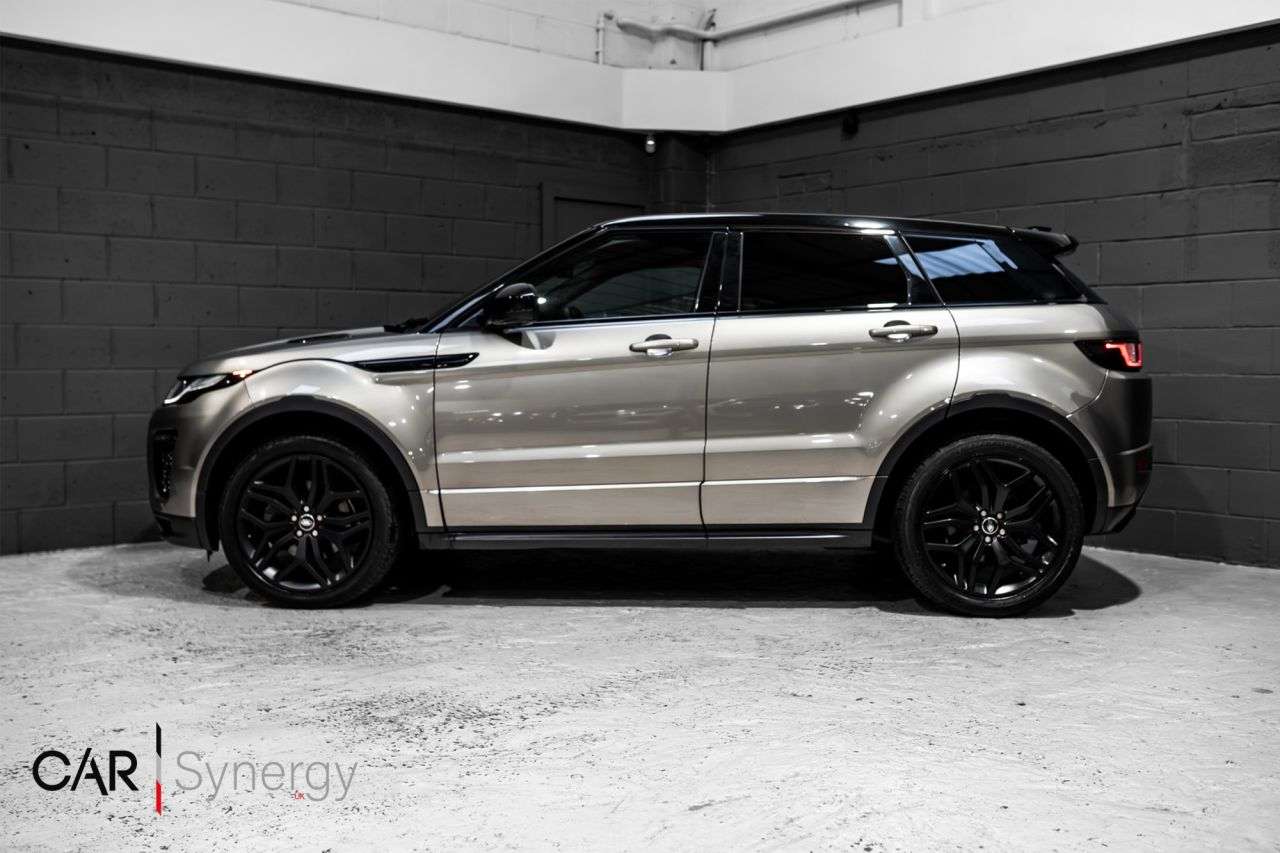 A 2018 LAND ROVER RANGE ROVER EVOQUE 2.0 TD4 HSE Dynamic SUV 5dr Diesel Auto 4WD Euro 6 (s/s) (180 ps) / STUNNIN A 2018 LAND ROVER RANGE ROVER EVOQUE 2.0 TD4 HSE Dynamic SUV 5dr Diesel Auto 4WD Euro 6 (s/s) (180 ps) / STUNNIN