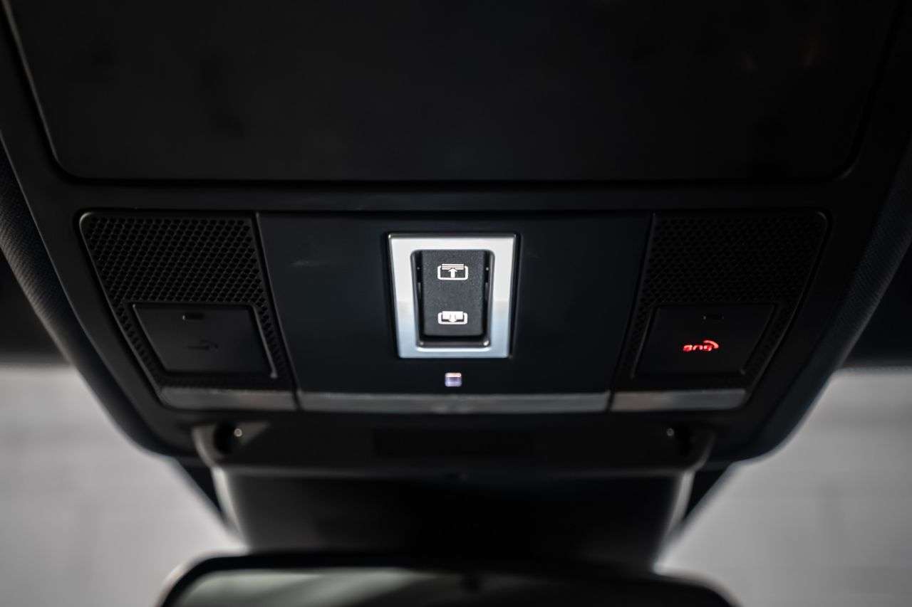 2018 LAND ROVER RANGE ROVER EVOQUE 2018 LAND ROVER RANGE ROVER EVOQUE