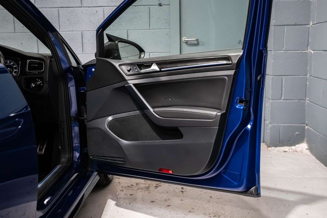 2019 VOLKSWAGEN GOLF 2019 VOLKSWAGEN GOLF