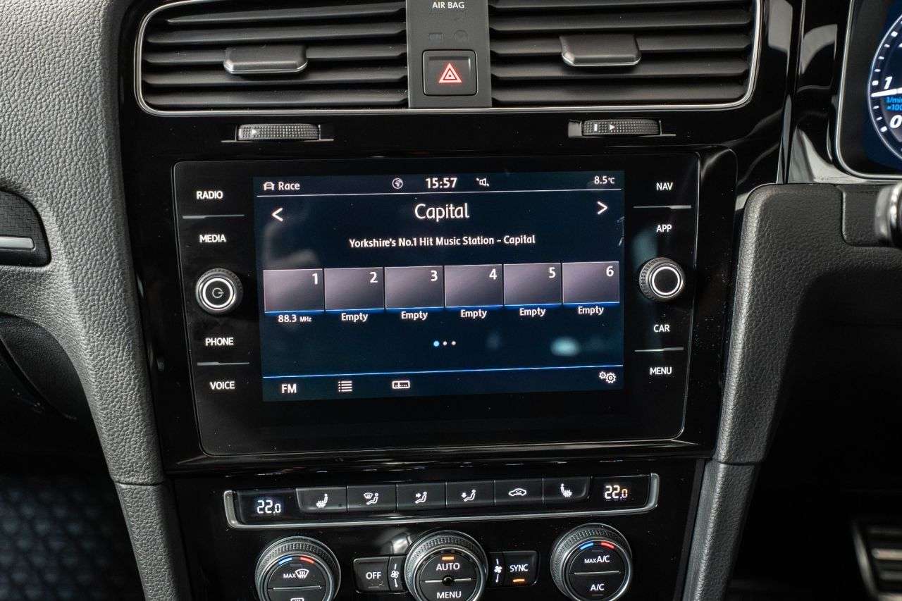 2019 VOLKSWAGEN GOLF 2019 VOLKSWAGEN GOLF