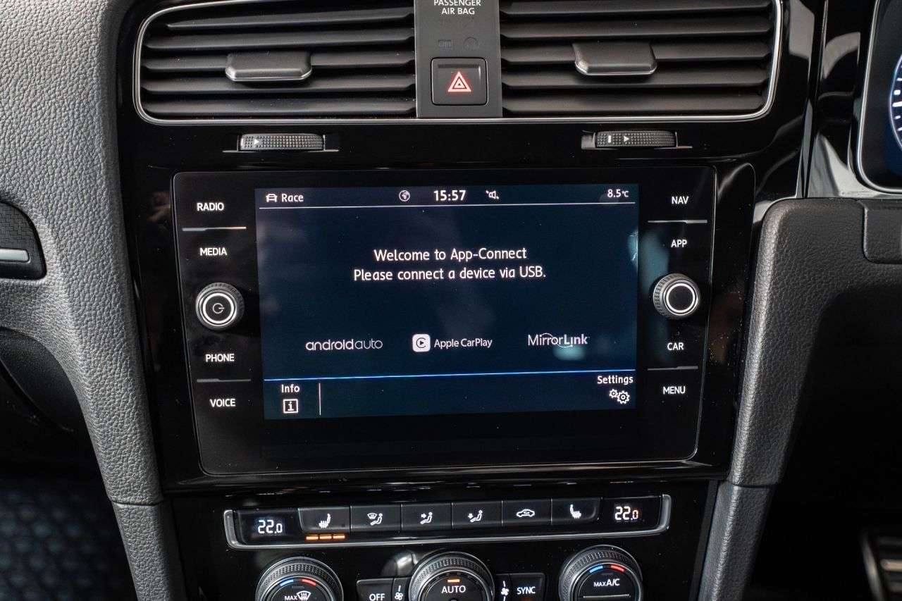 2019 VOLKSWAGEN GOLF 2019 VOLKSWAGEN GOLF