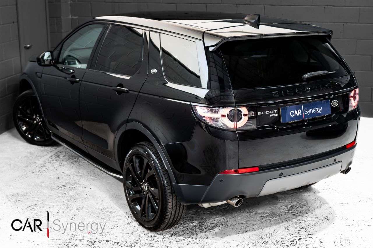 A 2017 LAND ROVER DISCOVERY SPORT 2.0 TD4 HSE Black SUV 5dr Diesel Auto 4WD Euro 6 (s/s) (180 ps) / 1 OWNER F A 2017 LAND ROVER DISCOVERY SPORT 2.0 TD4 HSE Black SUV 5dr Diesel Auto 4WD Euro 6 (s/s) (180 ps) / 1 OWNER F