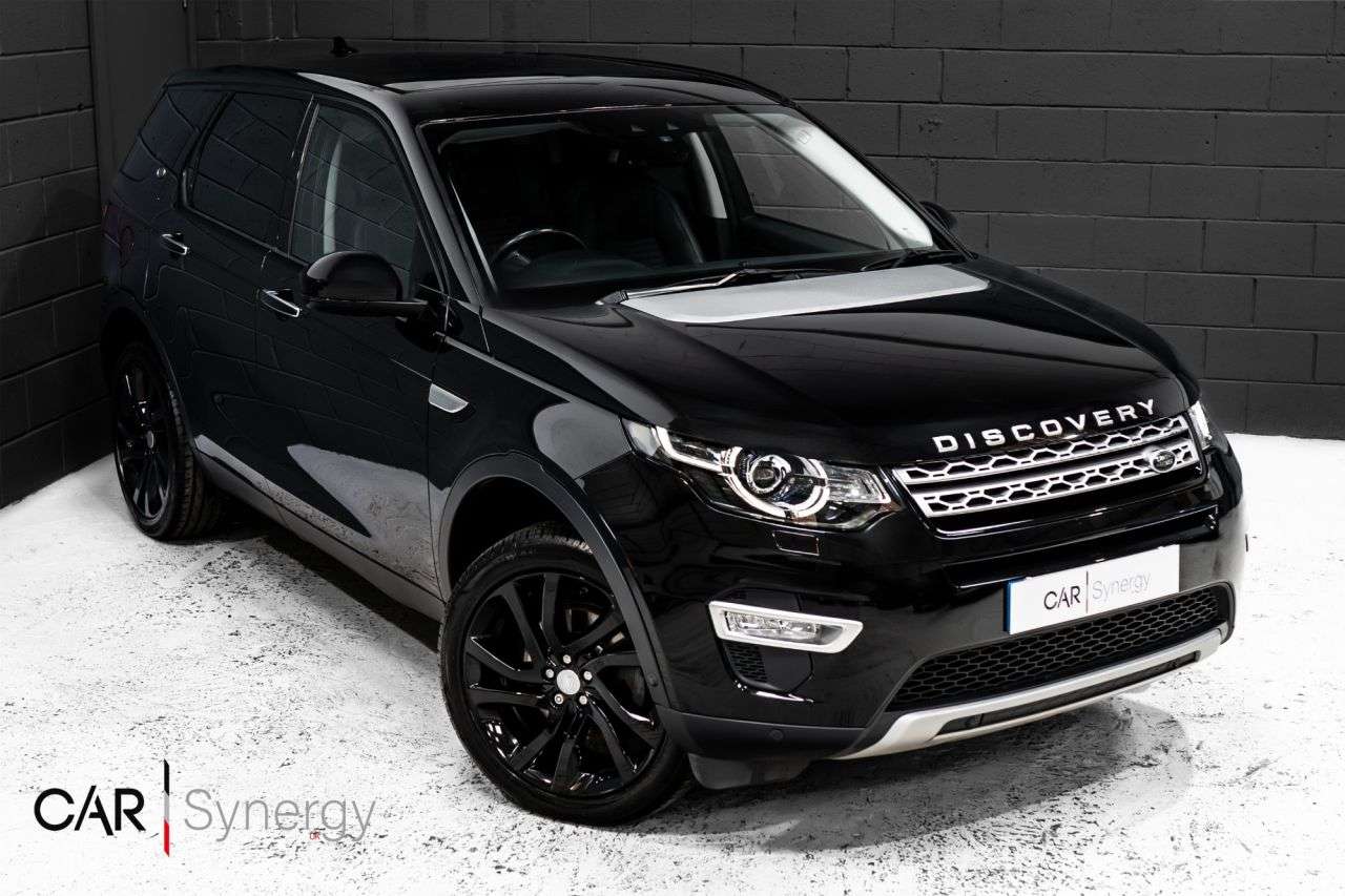 A 2017 LAND ROVER DISCOVERY SPORT 2.0 TD4 HSE Luxury SUV 5dr Diesel Auto 4WD Euro 6 (s/s) (180 ps) / STUNNING A 2017 LAND ROVER DISCOVERY SPORT 2.0 TD4 HSE Luxury SUV 5dr Diesel Auto 4WD Euro 6 (s/s) (180 ps) / STUNNING