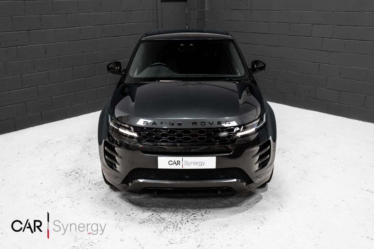 A 2019 LAND ROVER RANGE ROVER EVOQUE 2.0 D150 R-Dynamic SE SUV 5dr Diesel Auto 4WD Euro 6 (s/s) (150 ps) / STUNN A 2019 LAND ROVER RANGE ROVER EVOQUE 2.0 D150 R-Dynamic SE SUV 5dr Diesel Auto 4WD Euro 6 (s/s) (150 ps) / STUNN