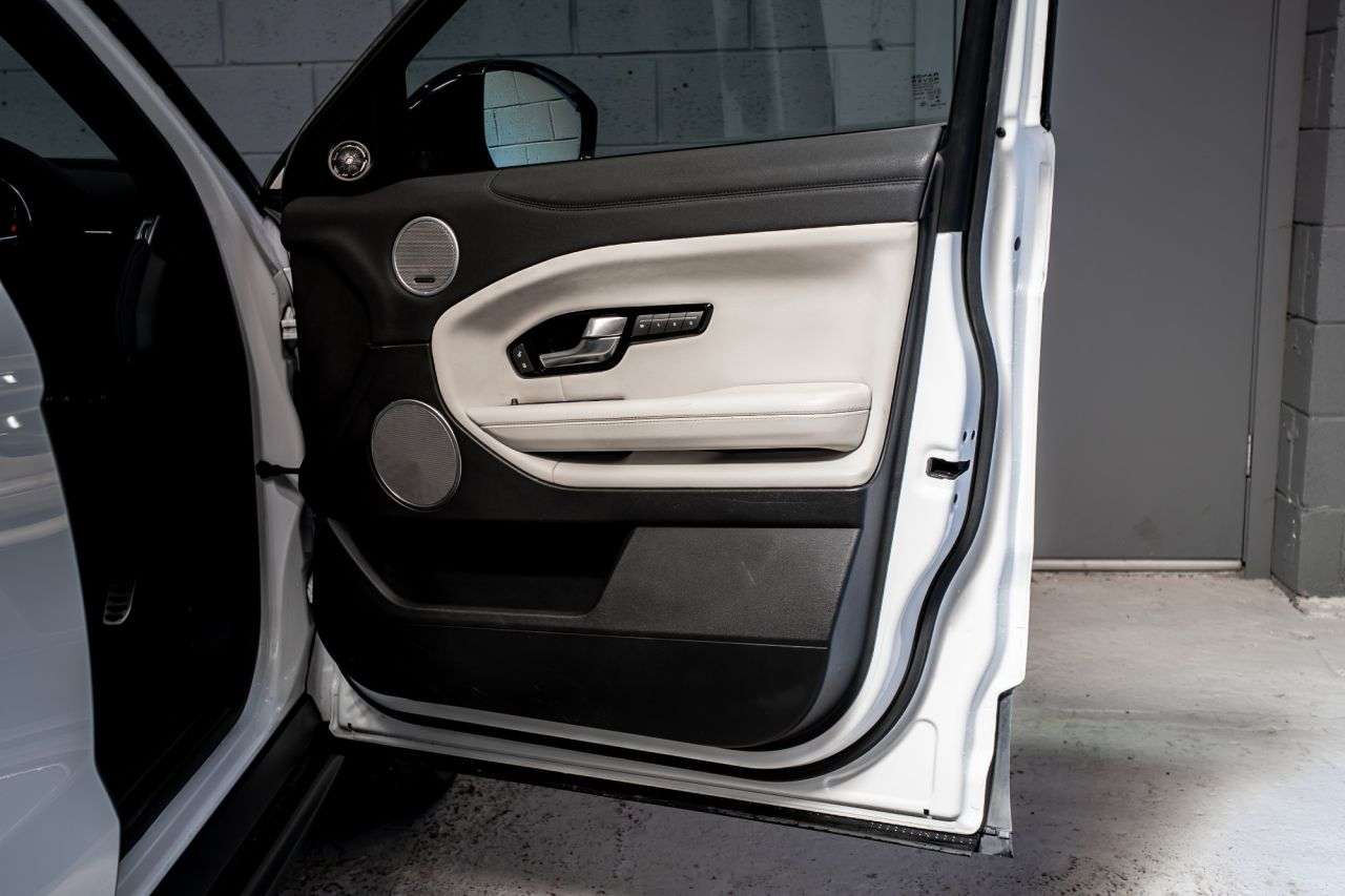 2017 LAND ROVER RANGE ROVER EVOQUE 2017 LAND ROVER RANGE ROVER EVOQUE