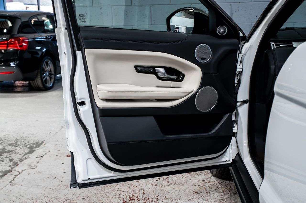 2017 LAND ROVER RANGE ROVER EVOQUE 2017 LAND ROVER RANGE ROVER EVOQUE