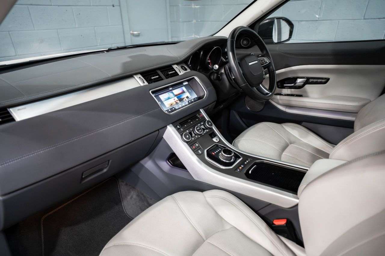 2017 LAND ROVER RANGE ROVER EVOQUE 2017 LAND ROVER RANGE ROVER EVOQUE