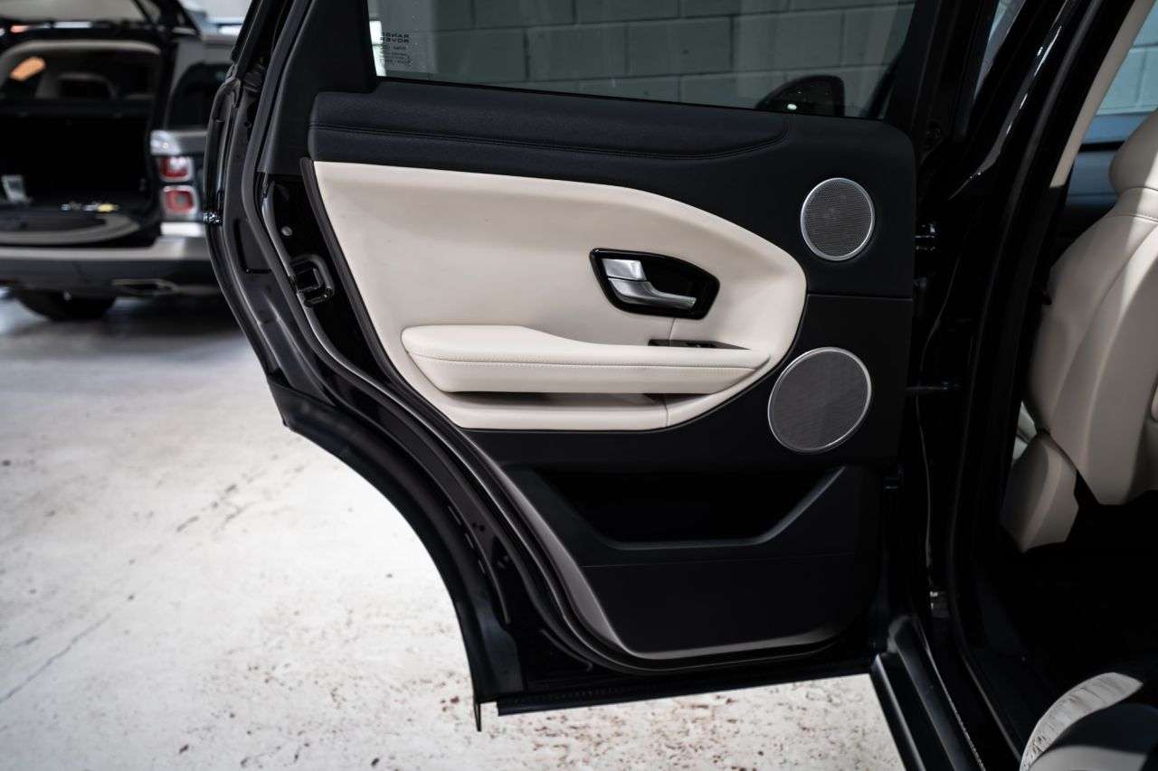 2017 LAND ROVER RANGE ROVER EVOQUE 2017 LAND ROVER RANGE ROVER EVOQUE