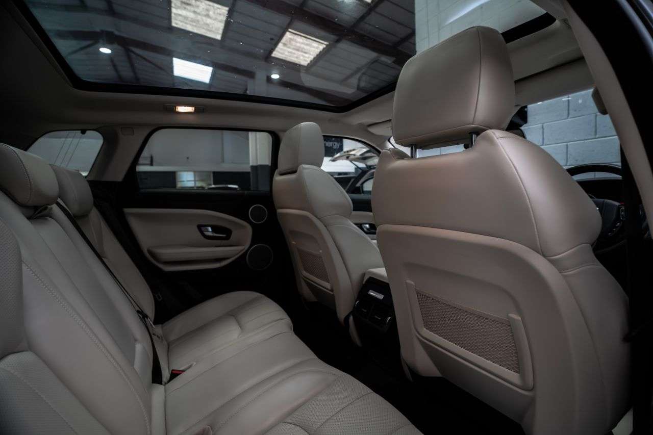 2017 LAND ROVER RANGE ROVER EVOQUE 2017 LAND ROVER RANGE ROVER EVOQUE