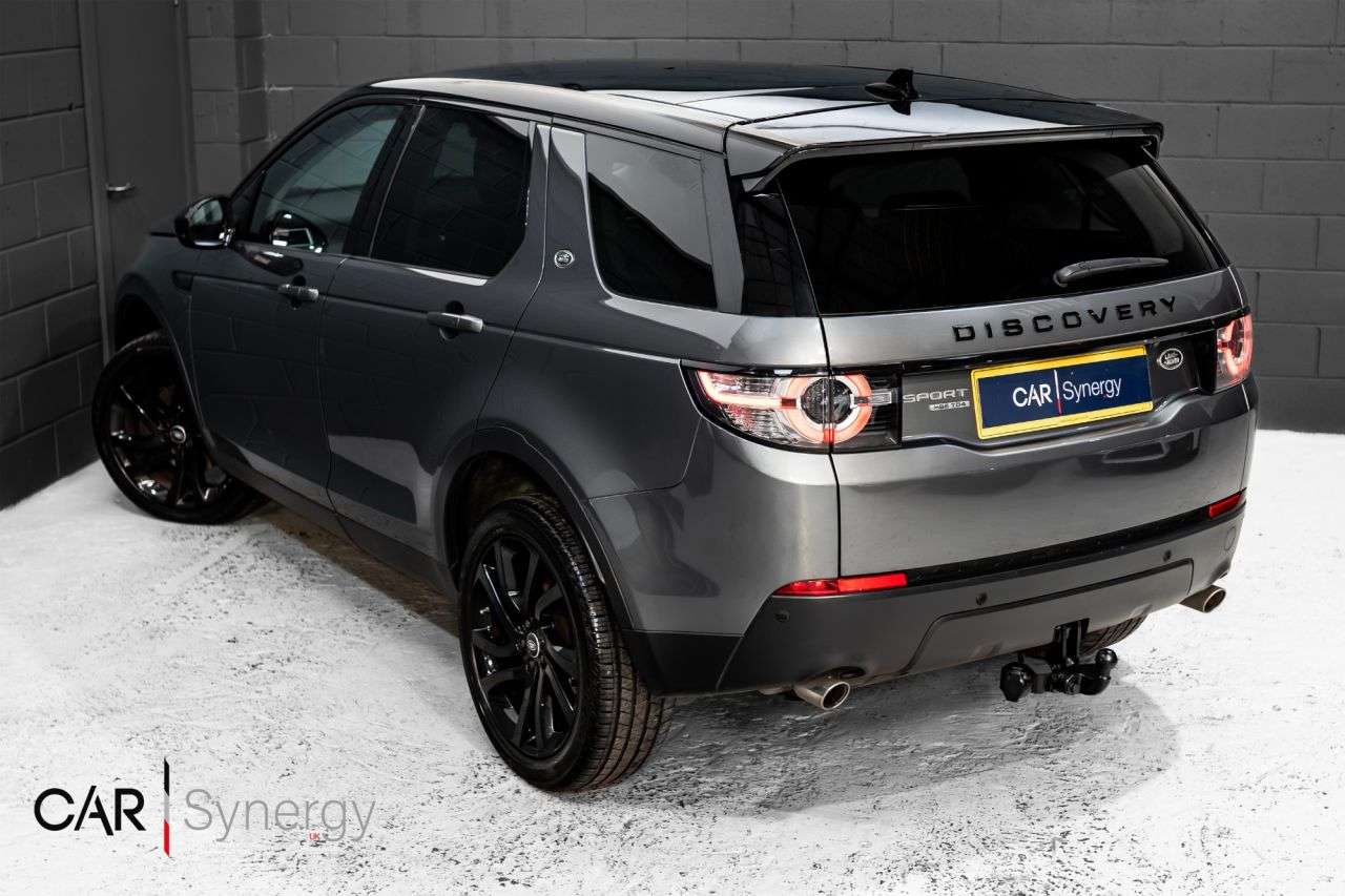 A 2017 LAND ROVER DISCOVERY SPORT TD4 HSE BLACK A 2017 LAND ROVER DISCOVERY SPORT TD4 HSE BLACK