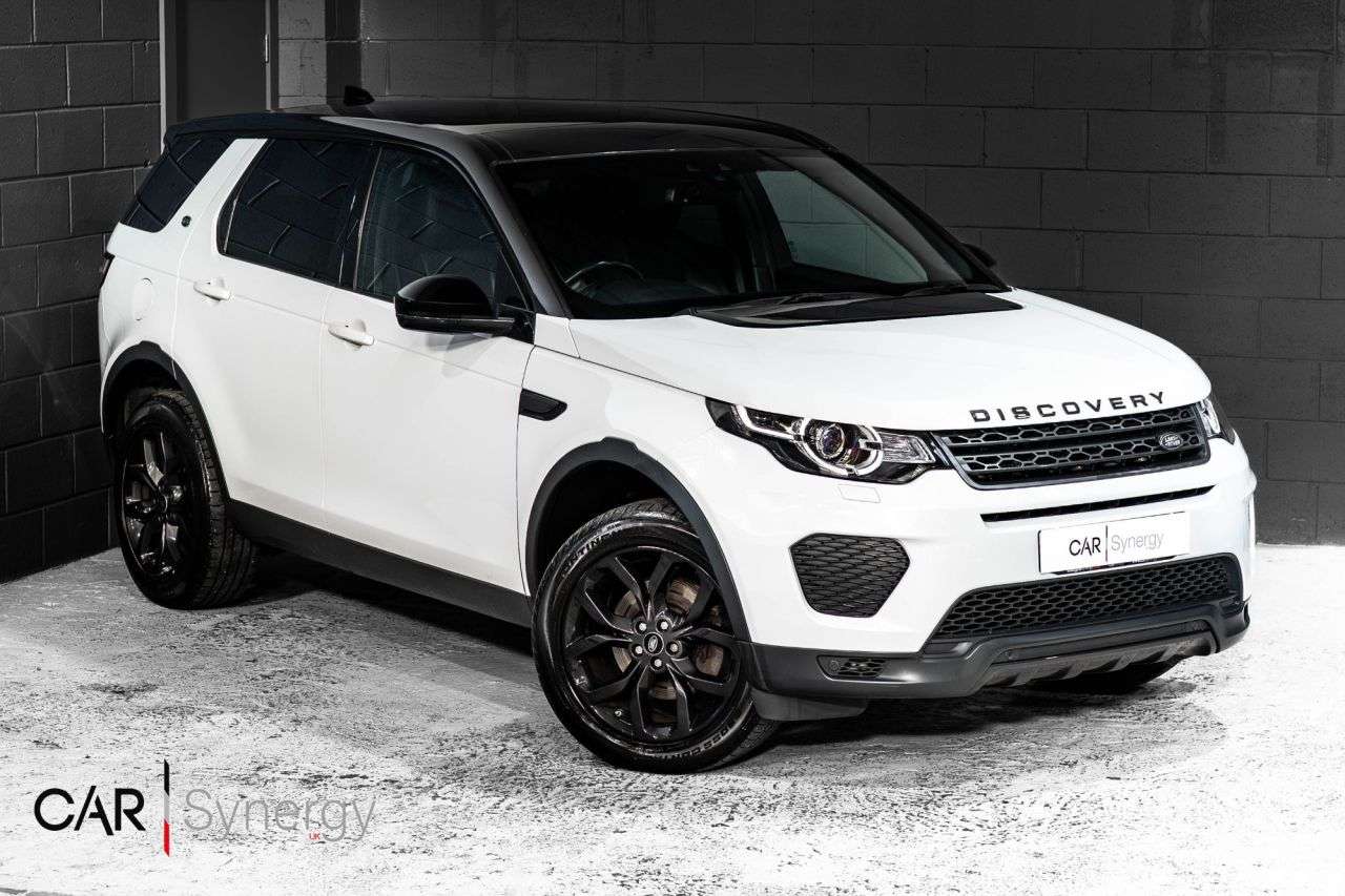 A 2019 LAND ROVER DISCOVERY SPORT 2.0 TD4 Landmark SUV 5dr Diesel Auto 4WD Euro 6 (s/s) (180 ps) / STUNNING C A 2019 LAND ROVER DISCOVERY SPORT 2.0 TD4 Landmark SUV 5dr Diesel Auto 4WD Euro 6 (s/s) (180 ps) / STUNNING C