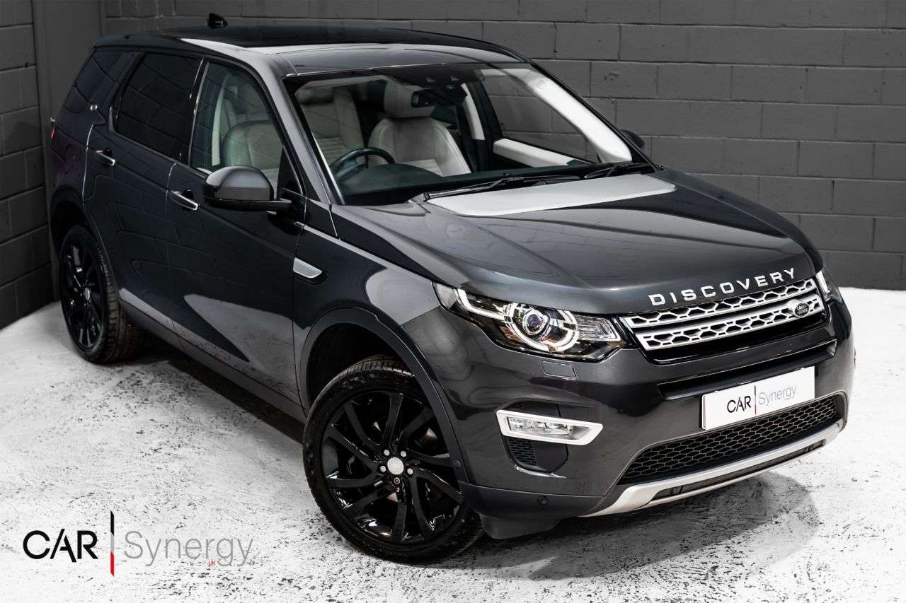 A 2017 LAND ROVER DISCOVERY SPORT 2.0 TD4 HSE Luxury SUV 5dr Diesel Auto 4WD Euro 6 (s/s) (180 ps) / STUNNING A 2017 LAND ROVER DISCOVERY SPORT 2.0 TD4 HSE Luxury SUV 5dr Diesel Auto 4WD Euro 6 (s/s) (180 ps) / STUNNING