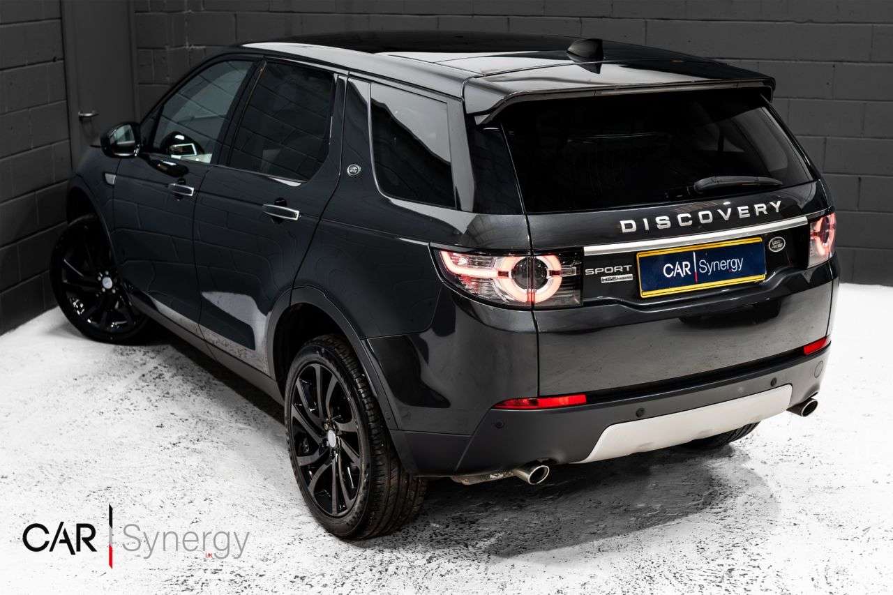 A 2017 LAND ROVER DISCOVERY SPORT 2.0 TD4 HSE Luxury SUV 5dr Diesel Auto 4WD Euro 6 (s/s) (180 ps) / STUNNING A 2017 LAND ROVER DISCOVERY SPORT 2.0 TD4 HSE Luxury SUV 5dr Diesel Auto 4WD Euro 6 (s/s) (180 ps) / STUNNING