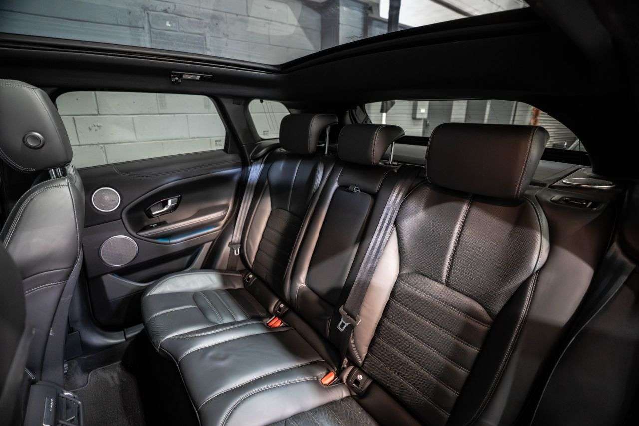 2019 LAND ROVER RANGE ROVER EVOQUE 2019 LAND ROVER RANGE ROVER EVOQUE