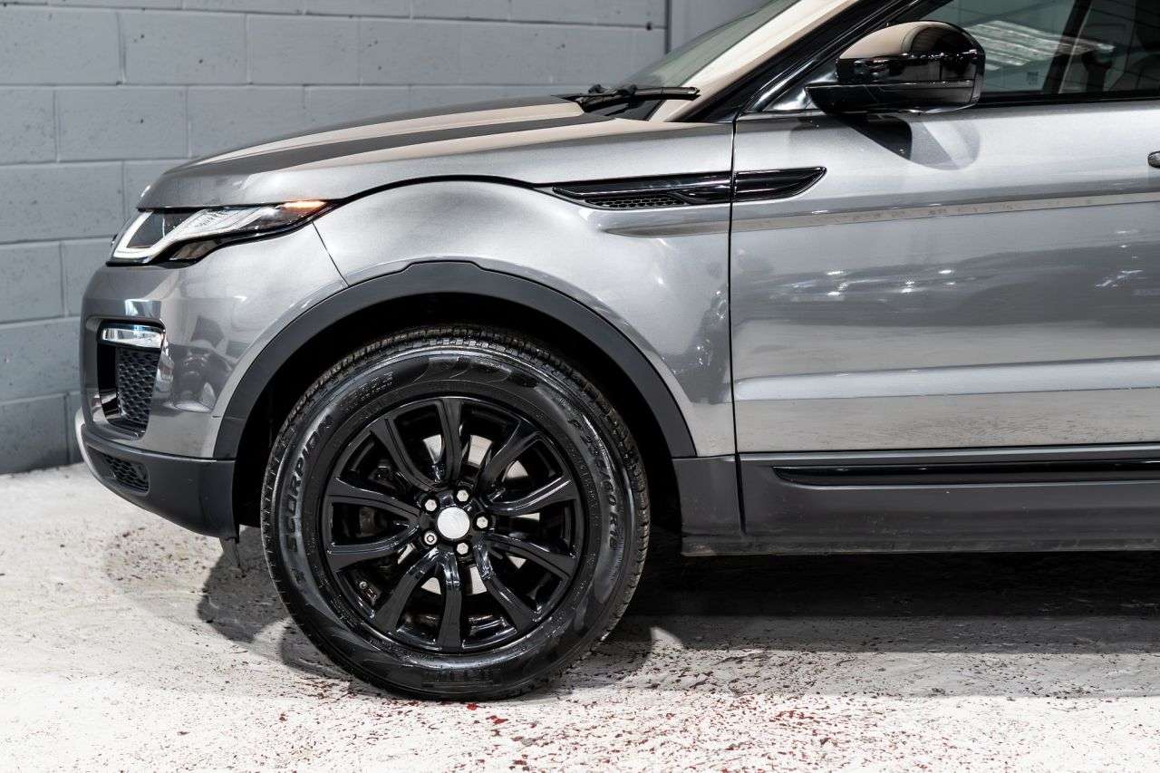 2018 LAND ROVER RANGE ROVER EVOQUE 2018 LAND ROVER RANGE ROVER EVOQUE