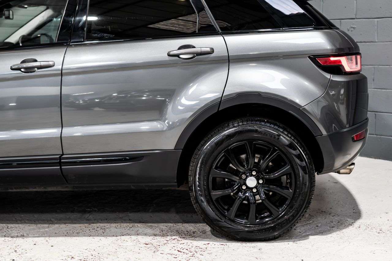 2018 LAND ROVER RANGE ROVER EVOQUE 2018 LAND ROVER RANGE ROVER EVOQUE