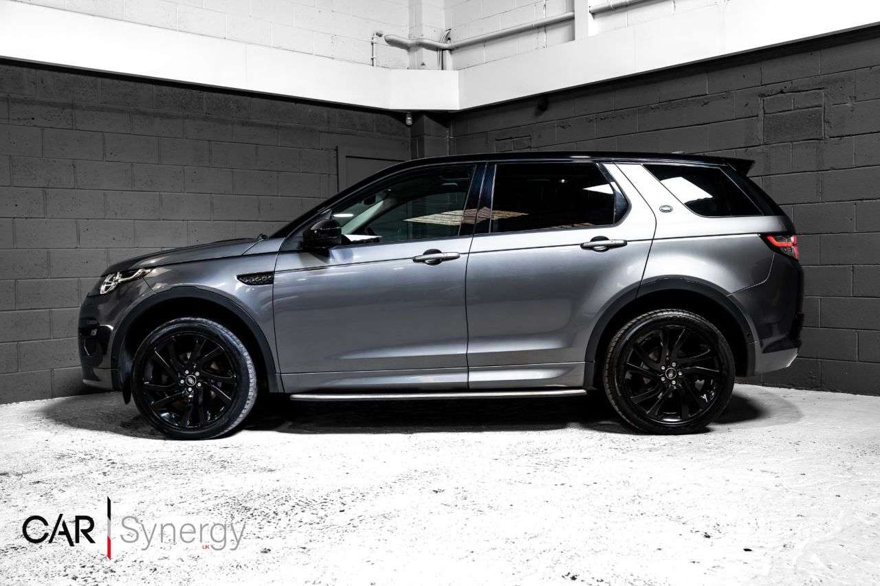 A 2018 LAND ROVER DISCOVERY SPORT 2.0 SD4 HSE Dynamic Lux SUV 5dr Diesel Auto 4WD Euro 6 (s/s) (240 ps) / STU A 2018 LAND ROVER DISCOVERY SPORT 2.0 SD4 HSE Dynamic Lux SUV 5dr Diesel Auto 4WD Euro 6 (s/s) (240 ps) / STU