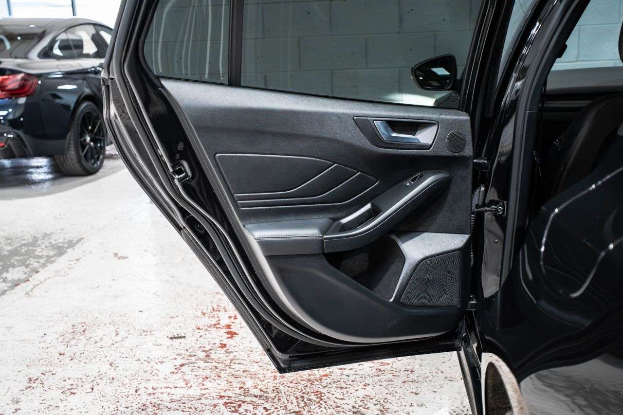 2022 FORD FOCUS 2022 FORD FOCUS