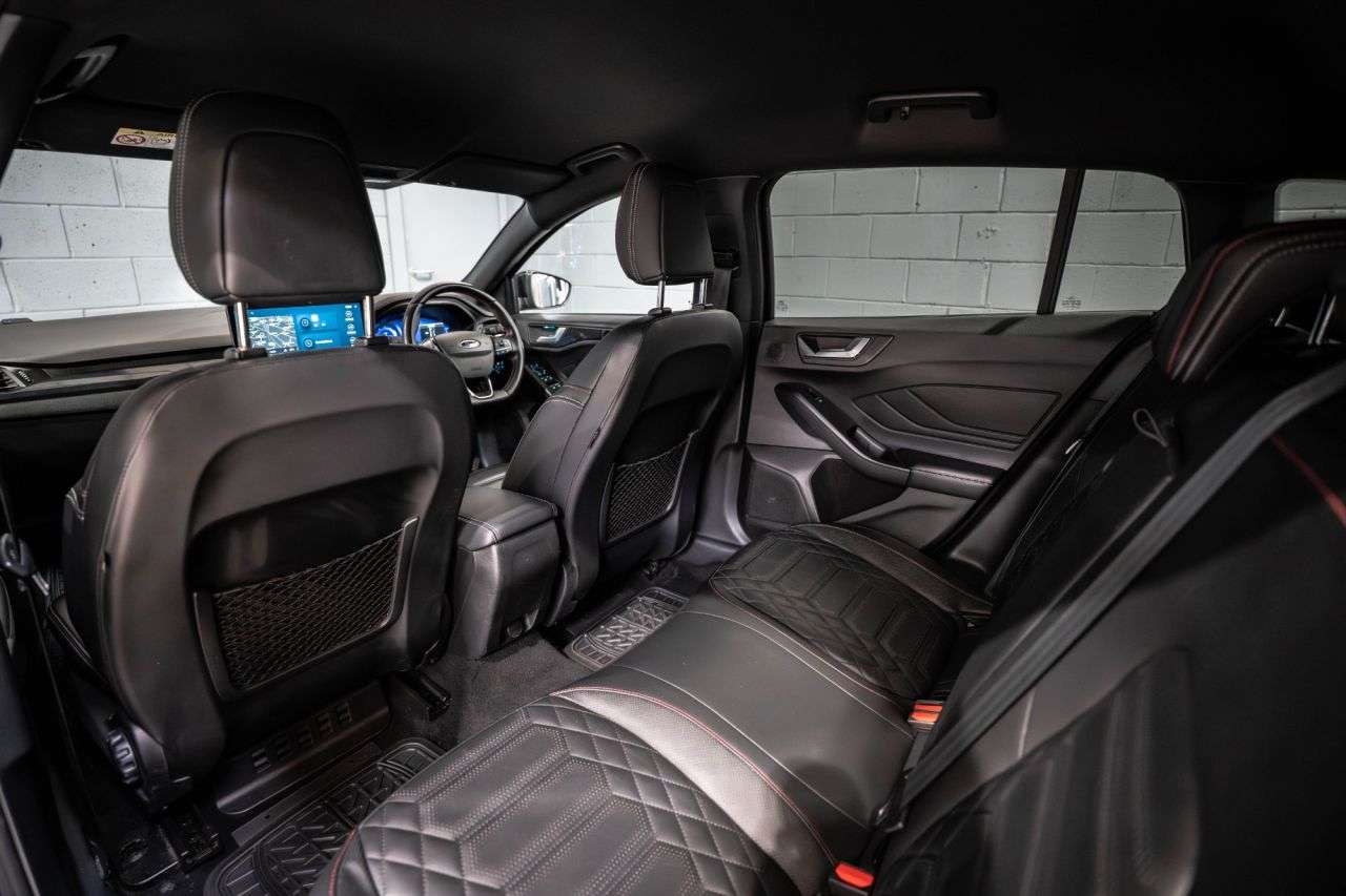 2022 FORD FOCUS 2022 FORD FOCUS