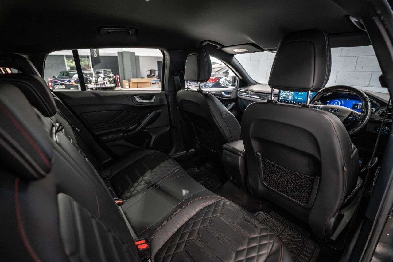 2022 FORD FOCUS 2022 FORD FOCUS