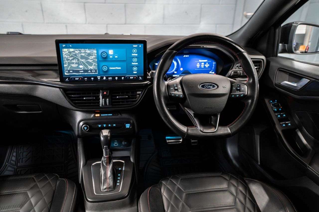 2022 FORD FOCUS 2022 FORD FOCUS