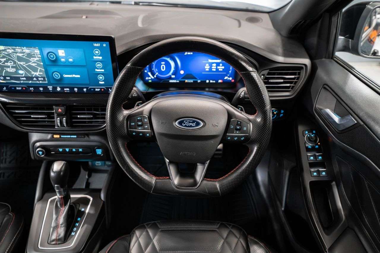 2022 FORD FOCUS 2022 FORD FOCUS