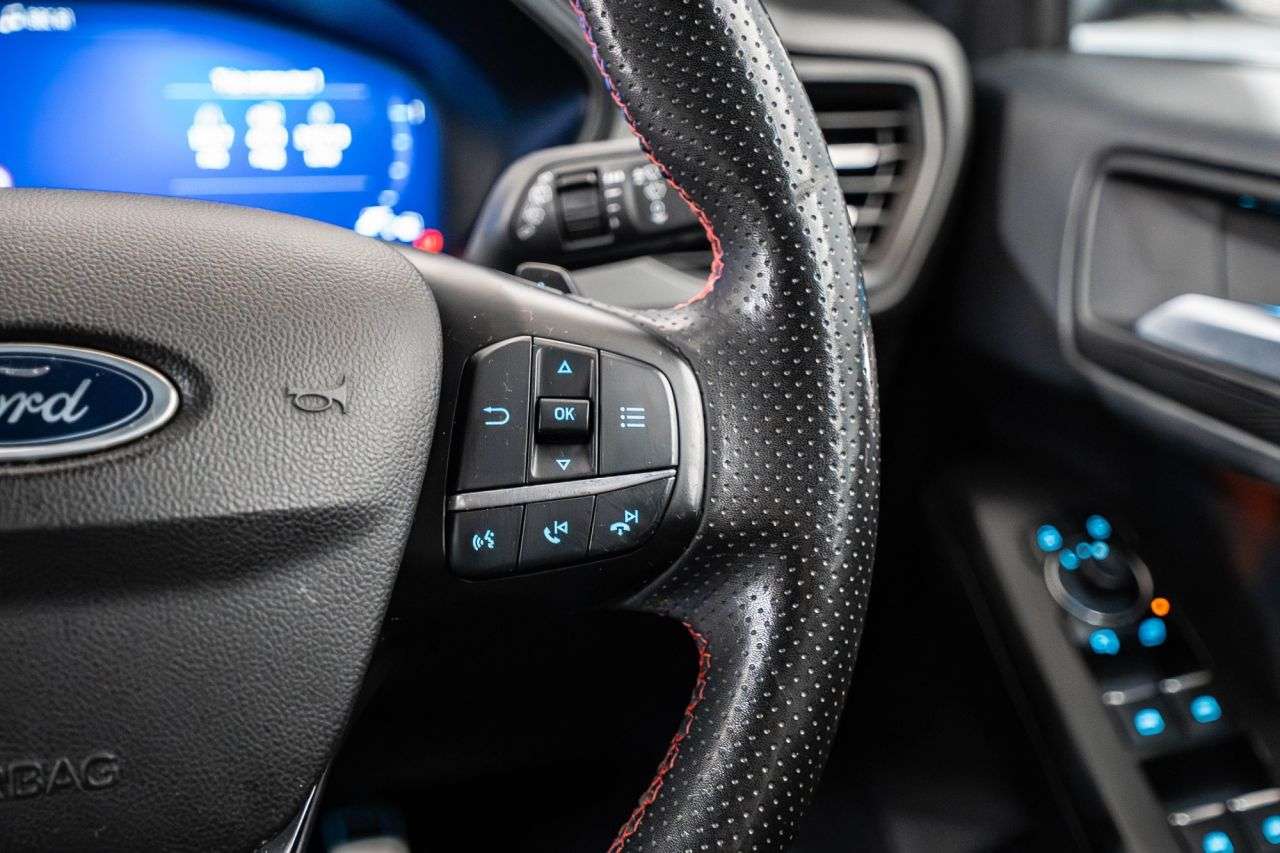 2022 FORD FOCUS 2022 FORD FOCUS